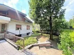 Villa in vendita a Paderno Dugnano