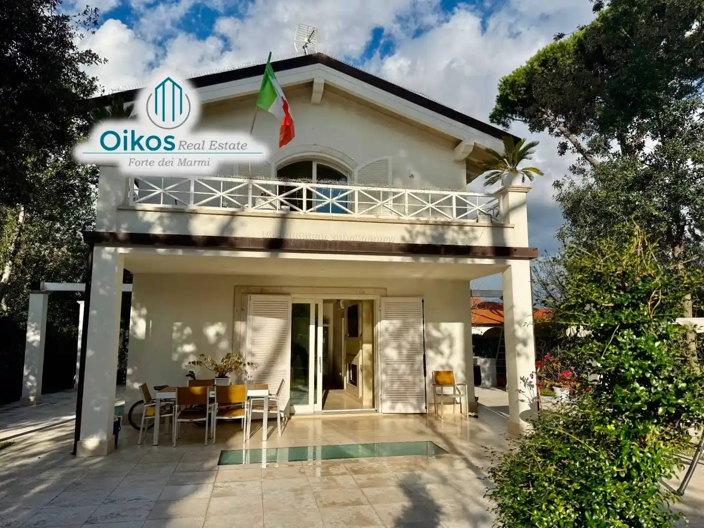 Villa in vendita a Forte dei Marmi