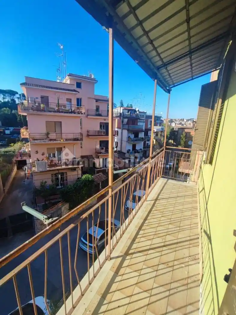 Trilocale via Sotto il Monte 23, Labaro, Roma - foto 5