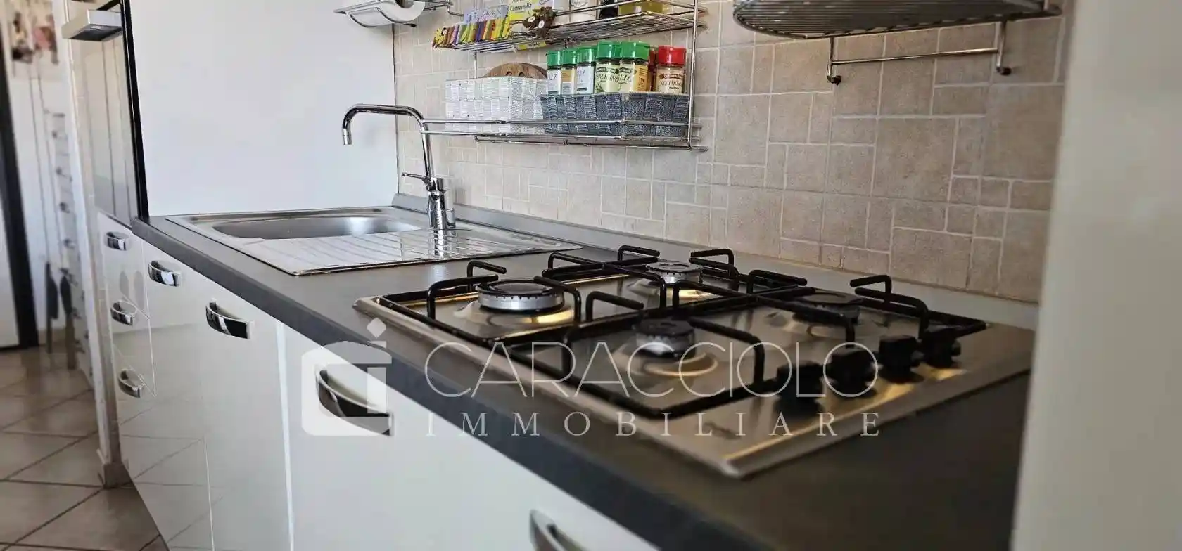 Appartamento buono stato, secondo piano, Santa Maria, Olbia - foto 5