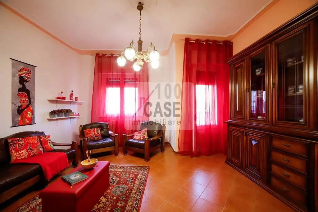 Appartamento in vendita a Abbadia San Salvatore