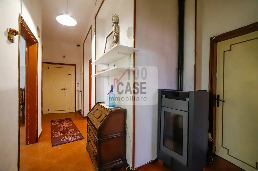 Quadrilocale via 25 Aprile 28, Abbadia San Salvatore - foto 3