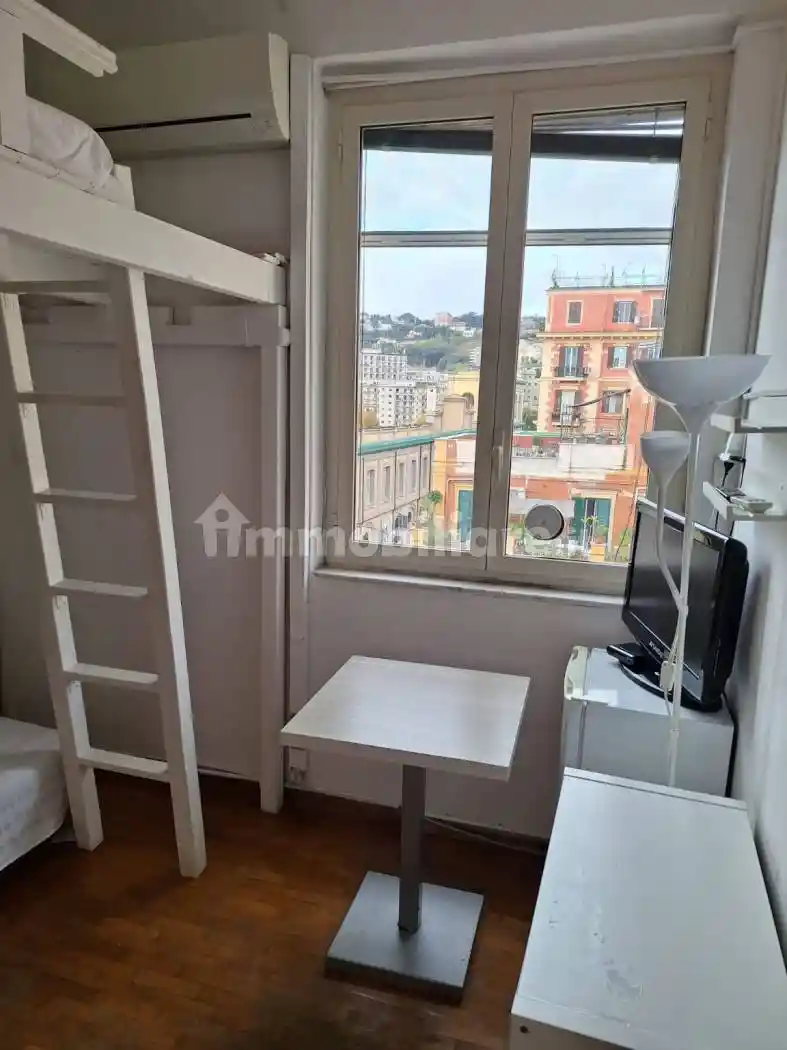 Monolocale via Francesco Crispi 132, Piazza Amedeo - Parco Margherita, Napoli - foto 2