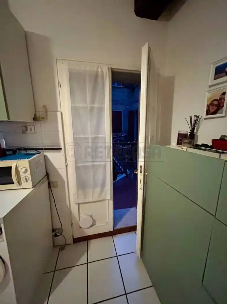 Bilocale buono stato, primo piano, Centro Storico, Ferrara - foto 3