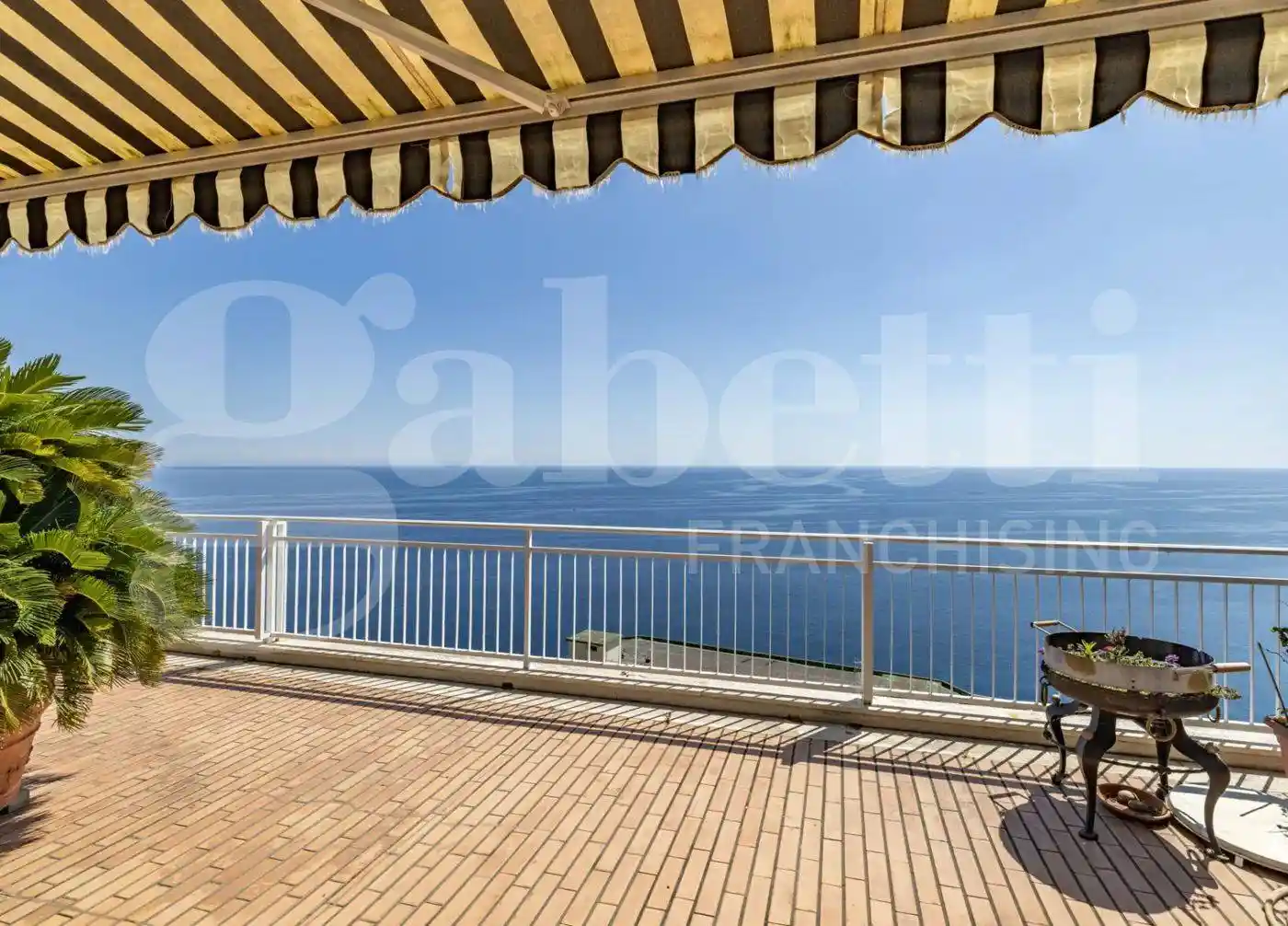 Attico - Mansarda in vendita a Ospedaletti