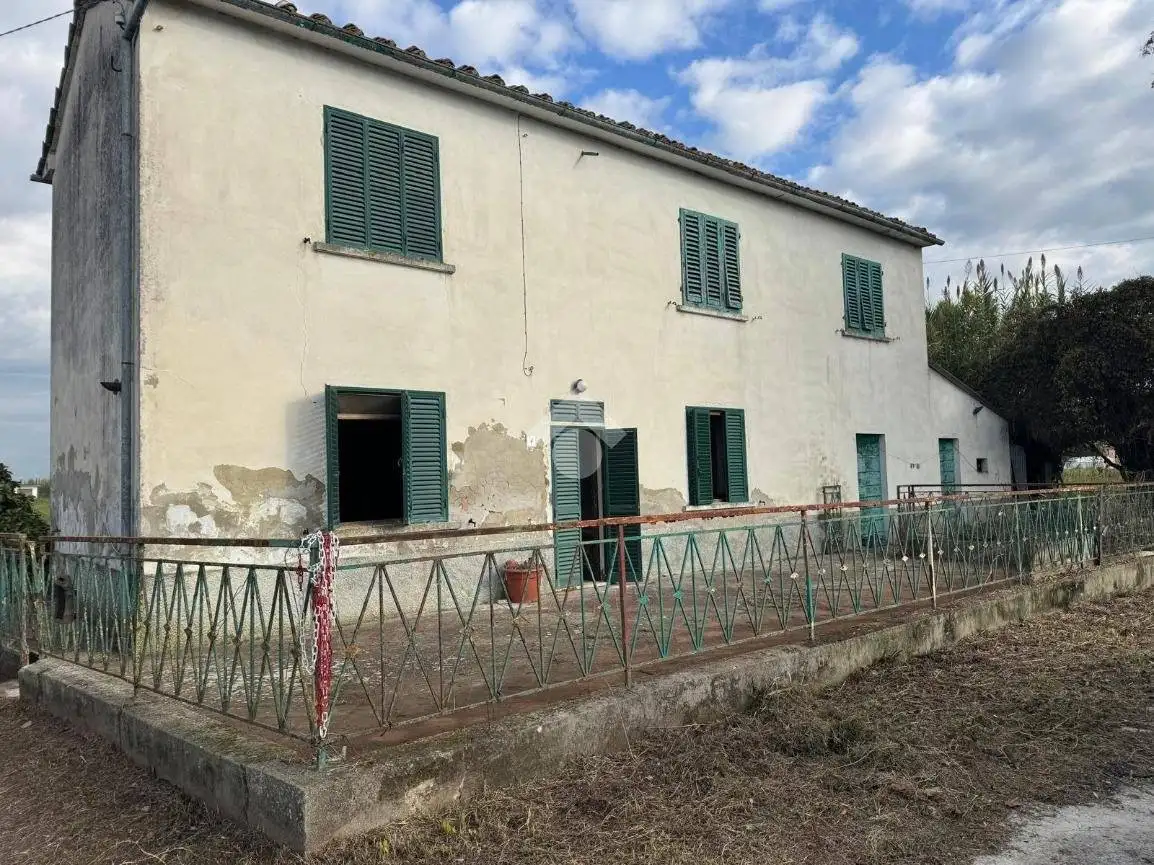 Casa indipendente in vendita a Ponte Buggianese