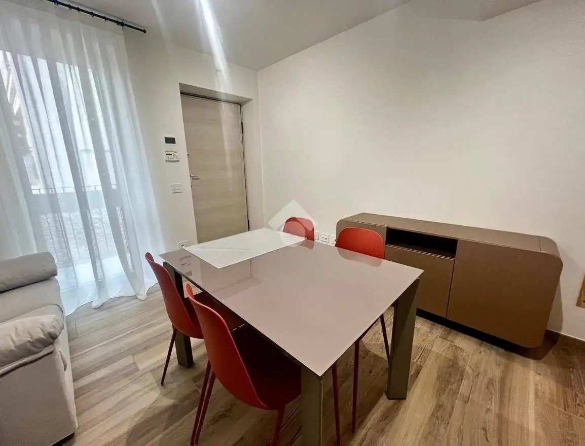 Bilocale via Michele Gazzano 4, Centro, Alba - foto 2