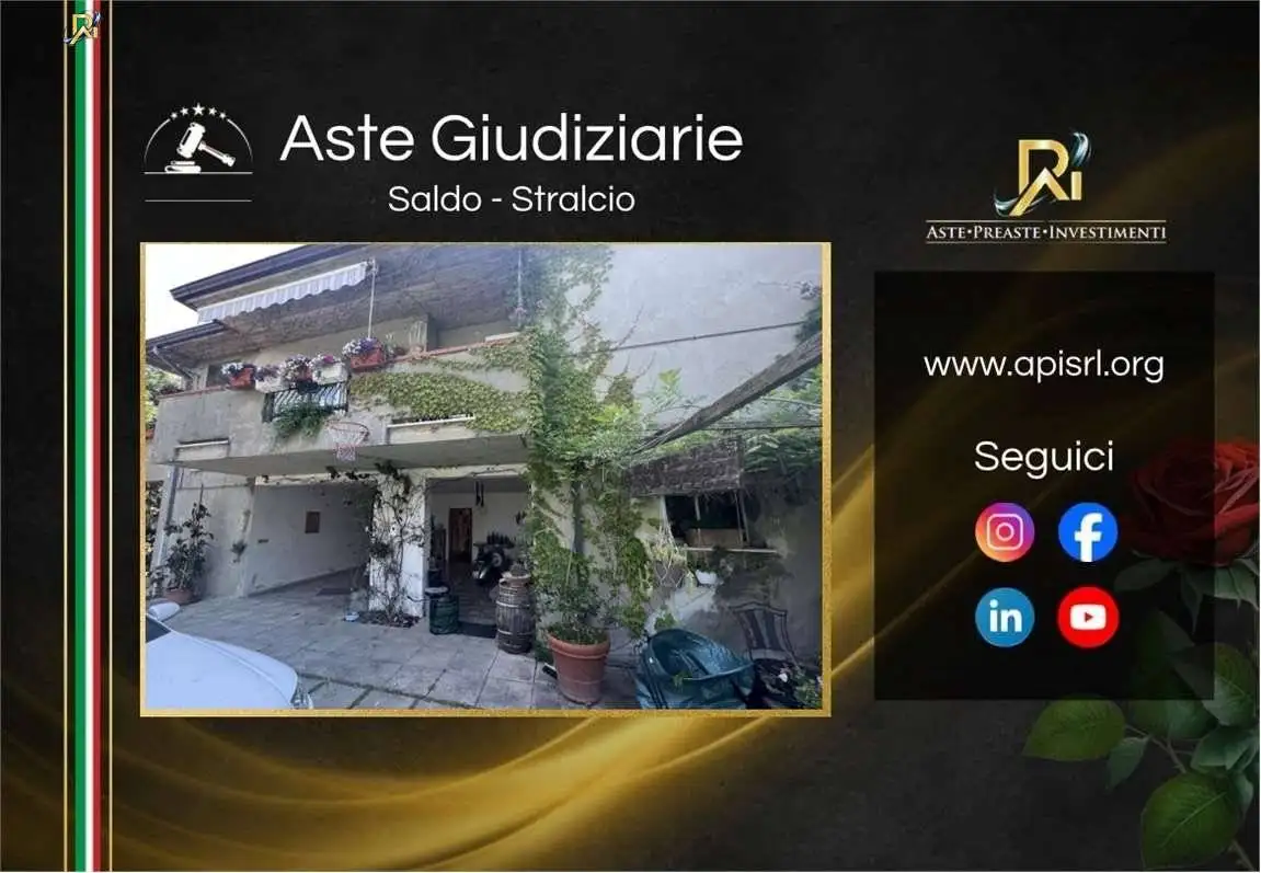 Casa indipendente in vendita a Roseto degli Abruzzi