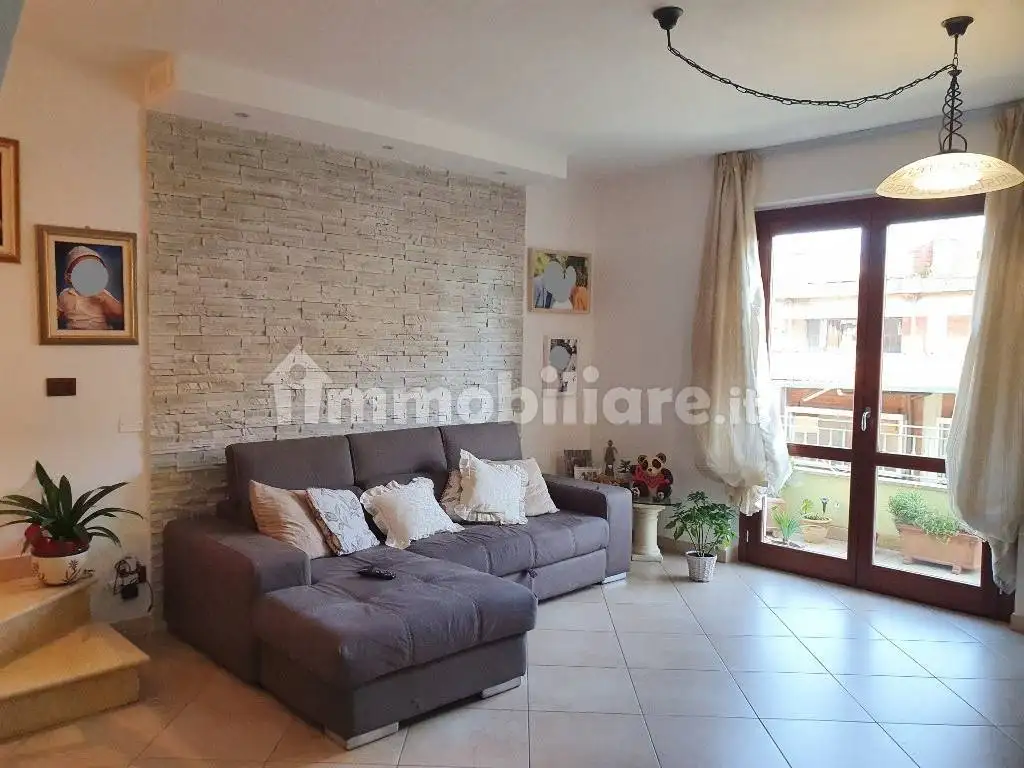 Appartamento in vendita a Massa