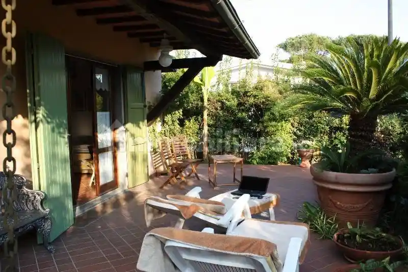 Villa unifamiliare, ottimo stato, 140 m², Cinquale, Montignoso - foto 3