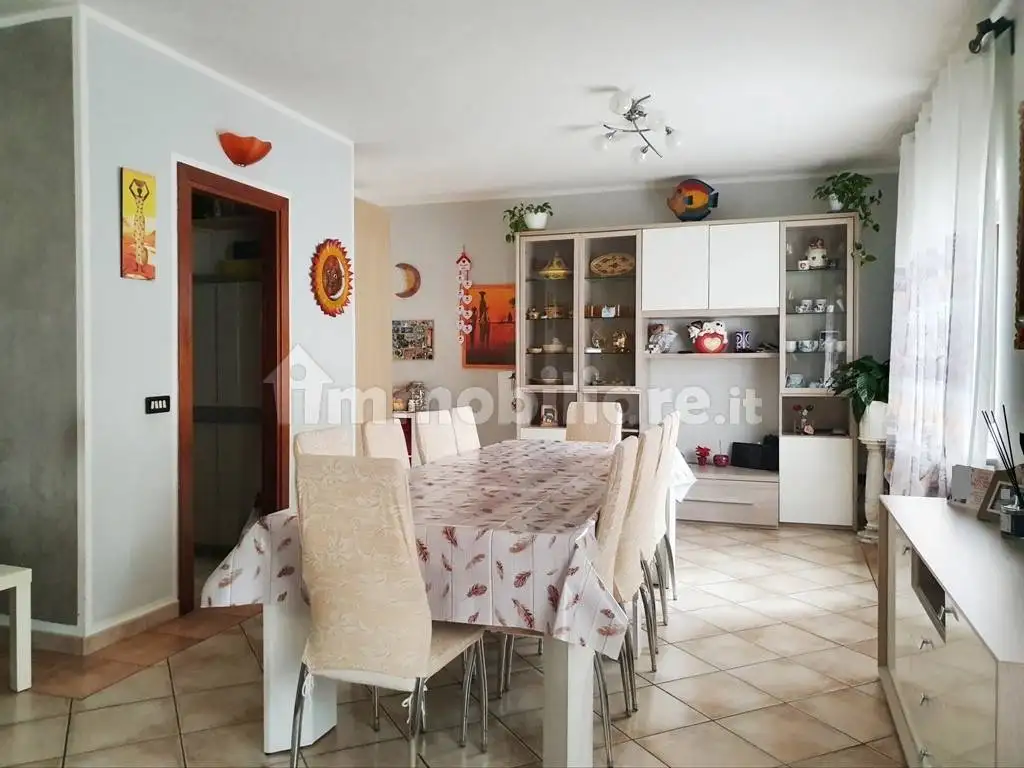 Villa in vendita a Massa