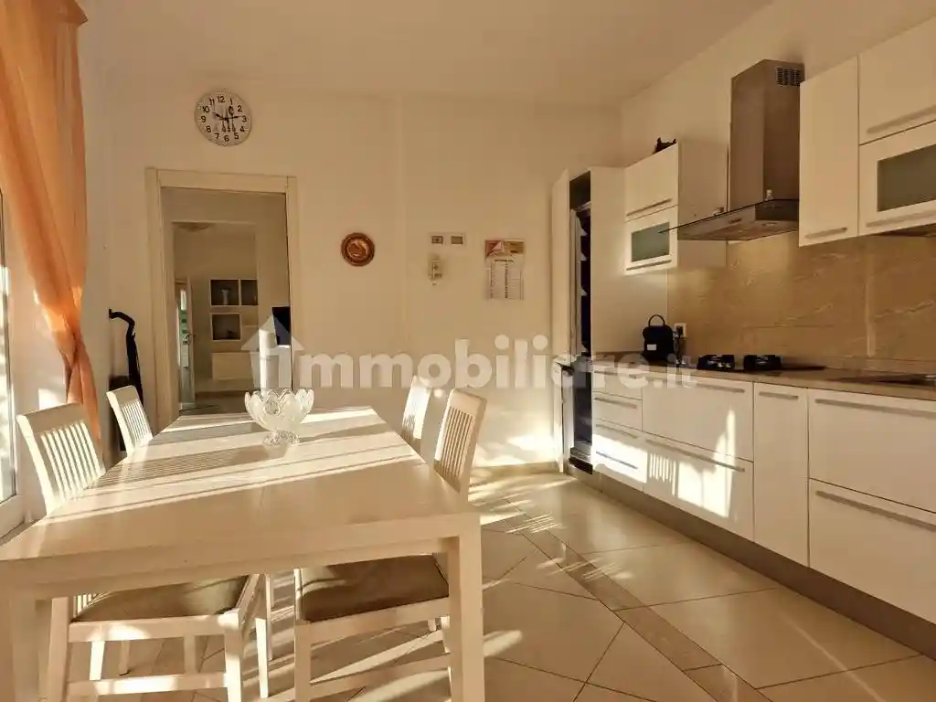 Villa unifamiliare, ottimo stato, 130 m², Mirteto, Massa - foto 4