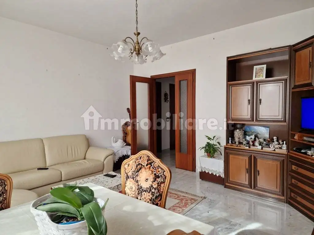 Appartamento in vendita a Massa