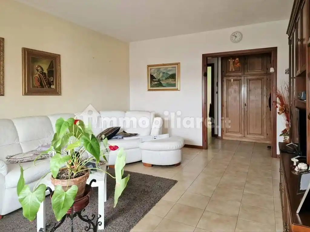 Quadrilocale ottimo stato, quinto piano, Rinchiostra - Quercioli, Massa - foto 2