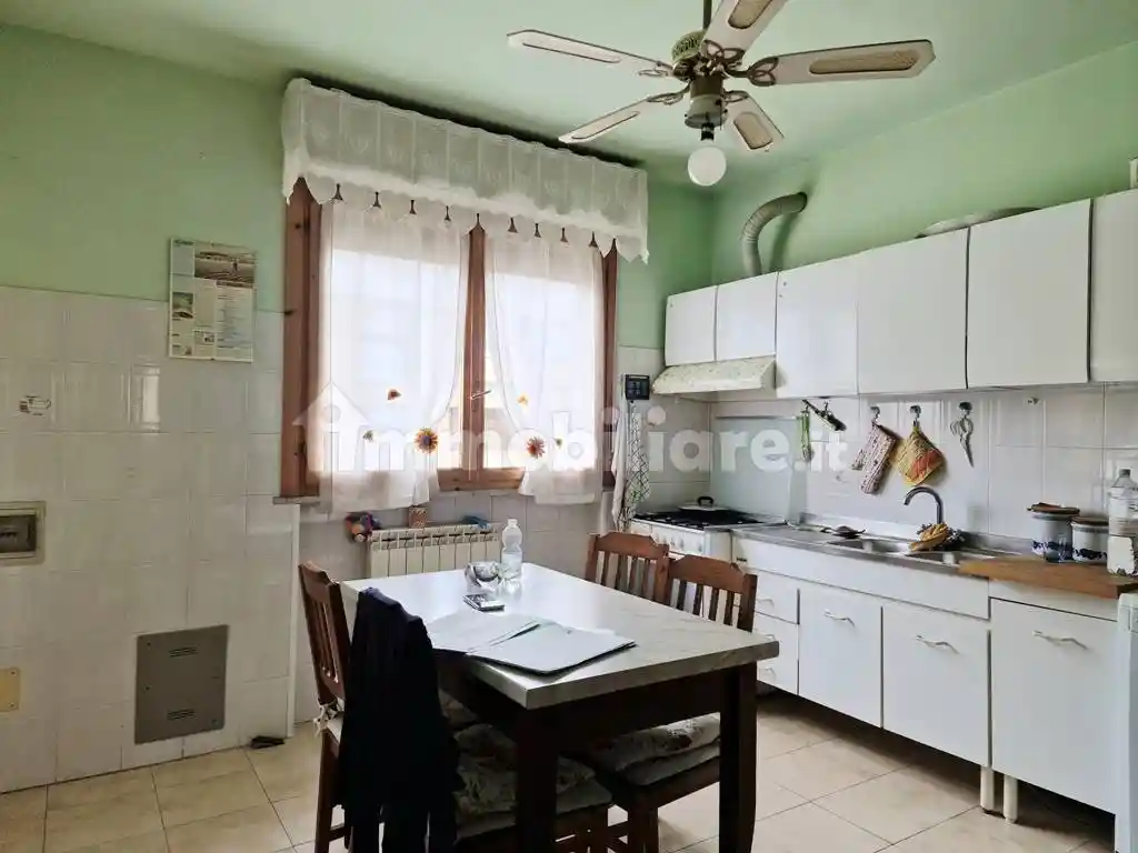 Quadrilocale ottimo stato, quinto piano, Rinchiostra - Quercioli, Massa - foto 4