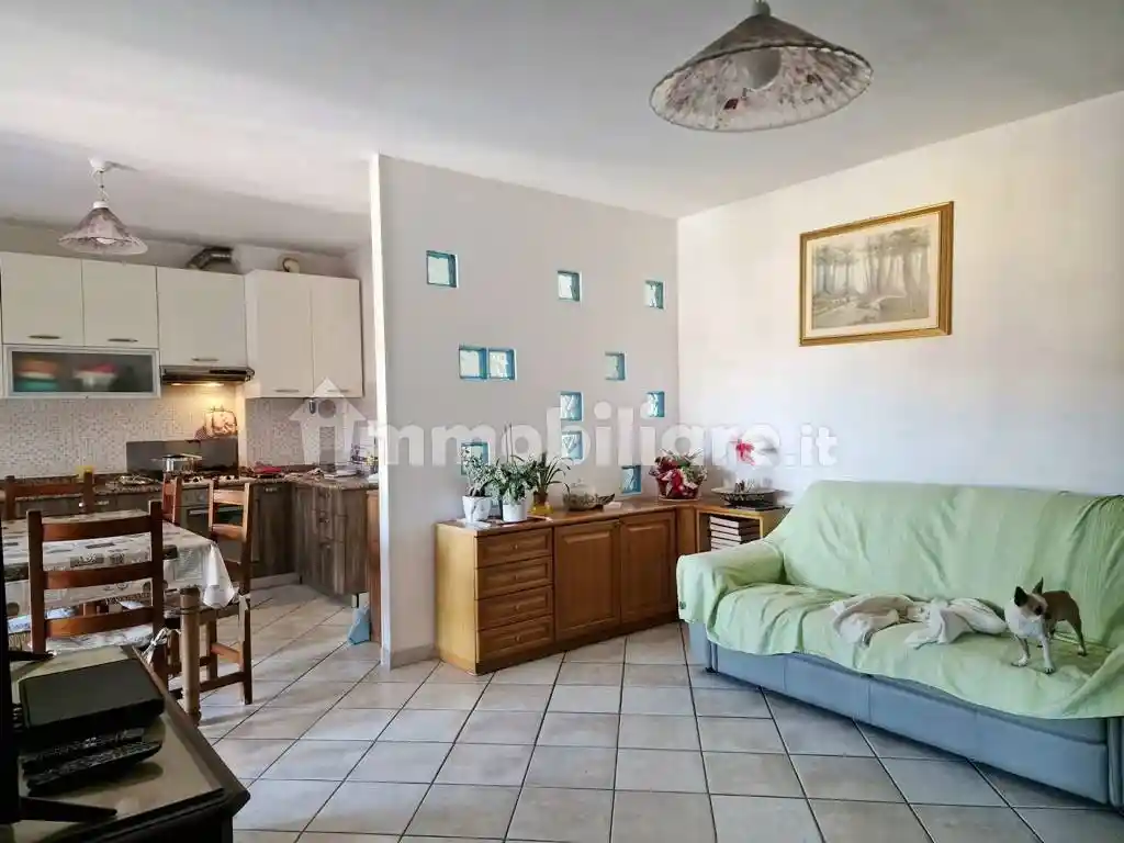 Appartamento in vendita a Massa