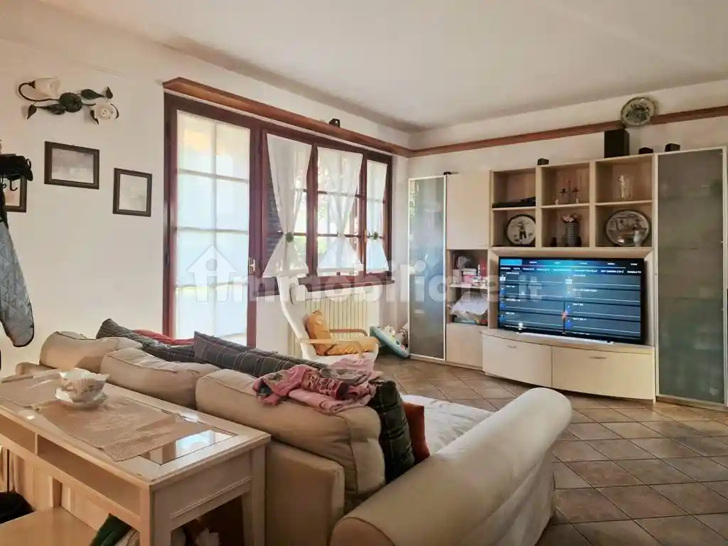 Villetta a schiera in vendita a Massa