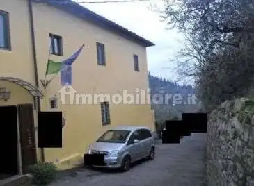 Casa indipendente in asta a Sesto Fiorentino