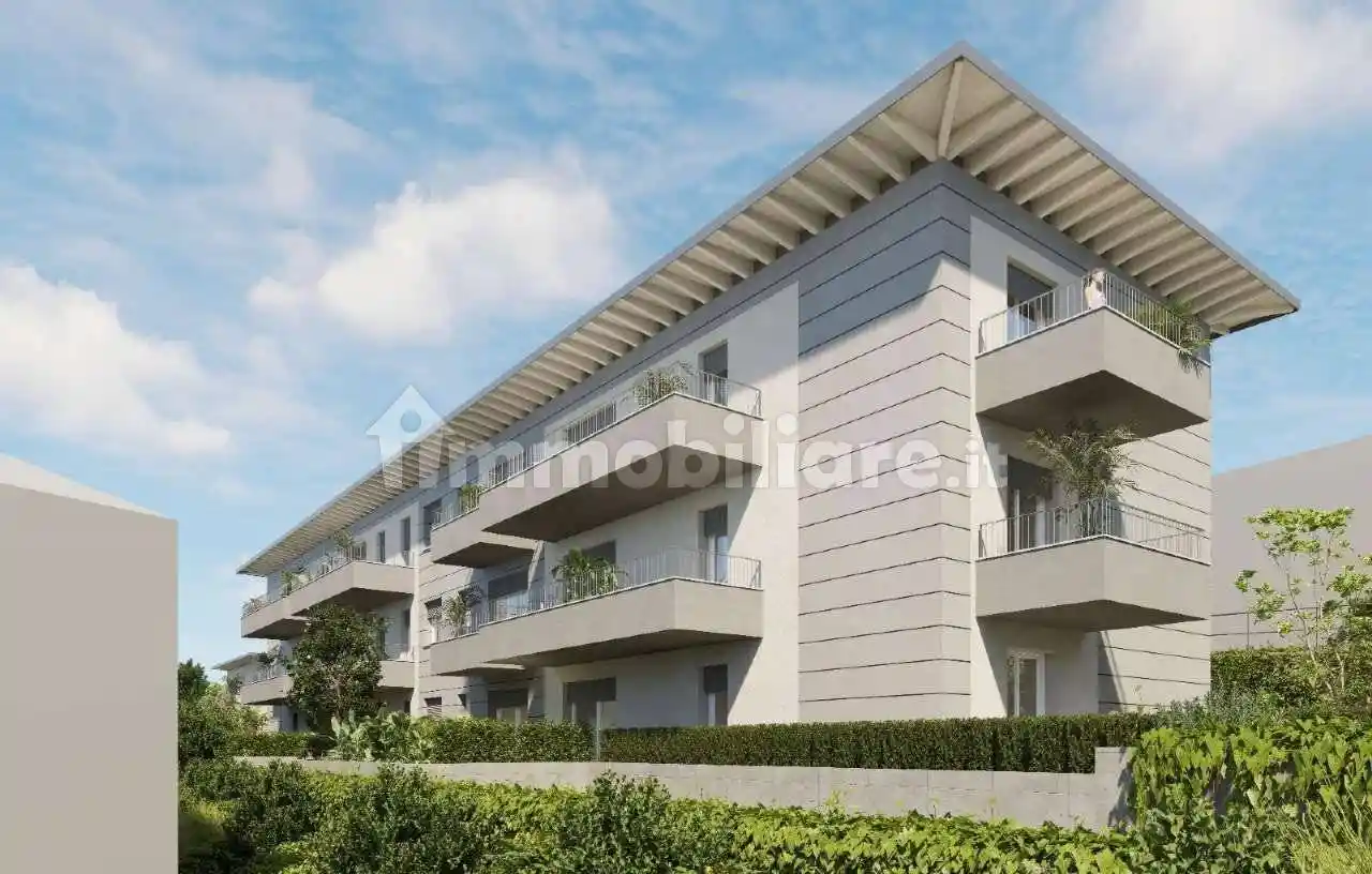 Quadrilocale via al monte snc, Semicentro, Cantù - foto 2