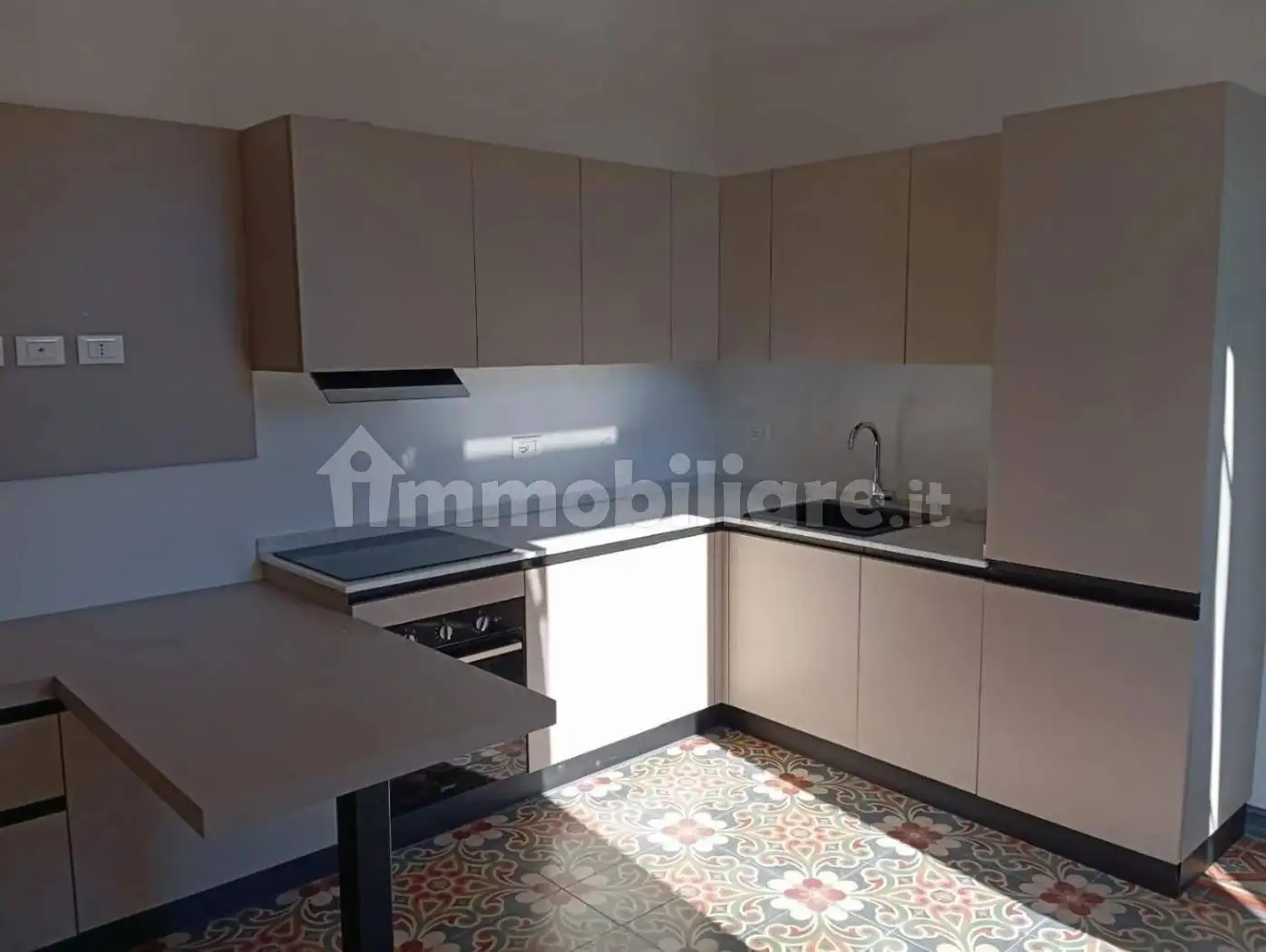 Appartamento in affitto a Carrara