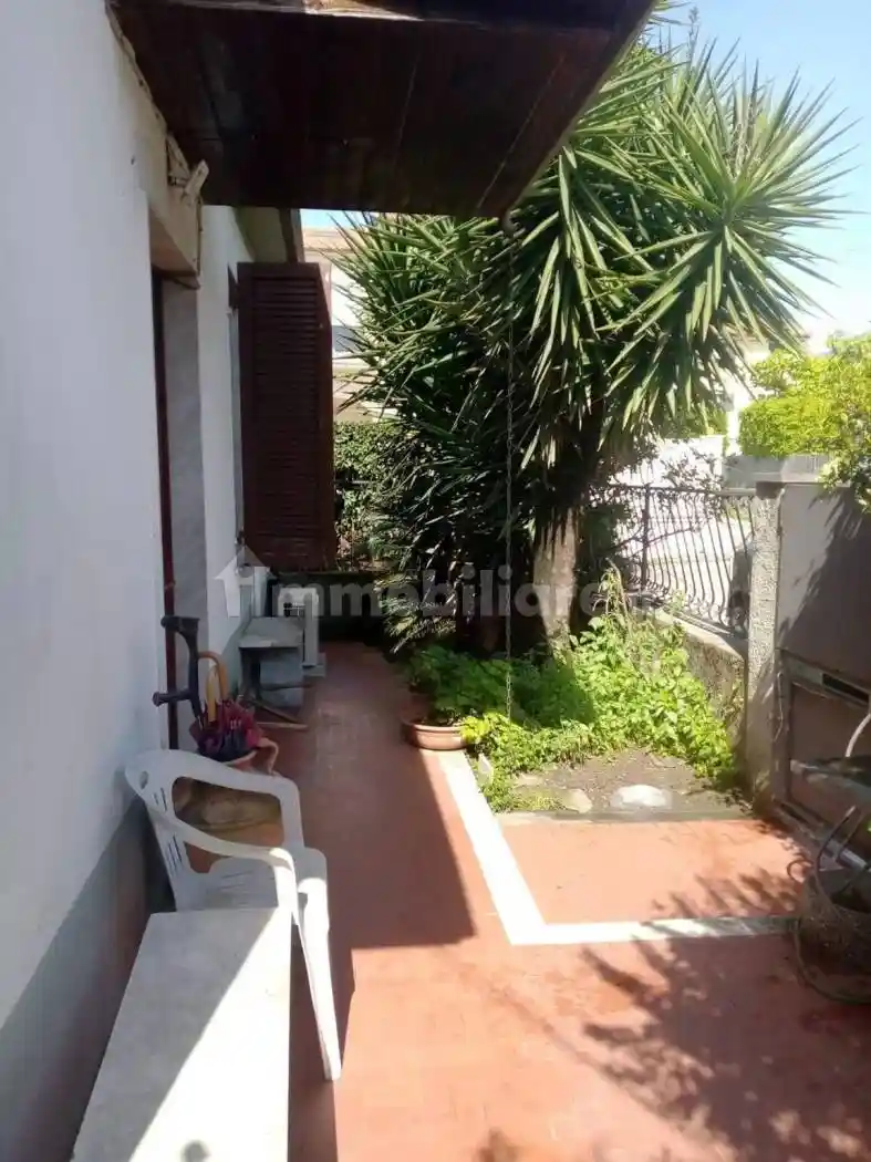 Villa in vendita a Carrara