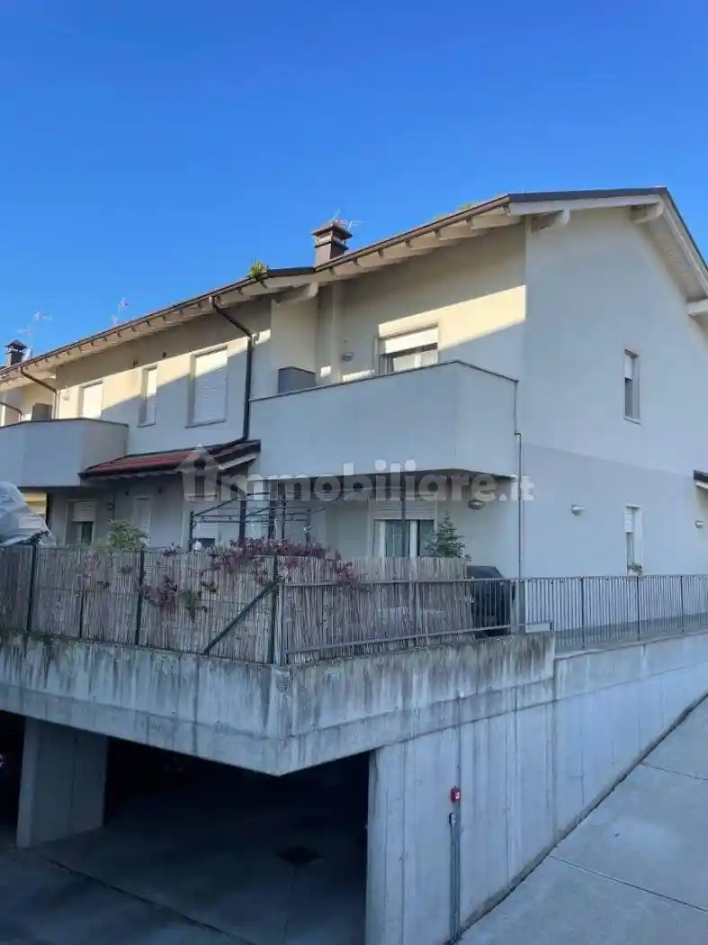 Trilocale viale Repubblica 21/a, Zelo Buon Persico - foto 3