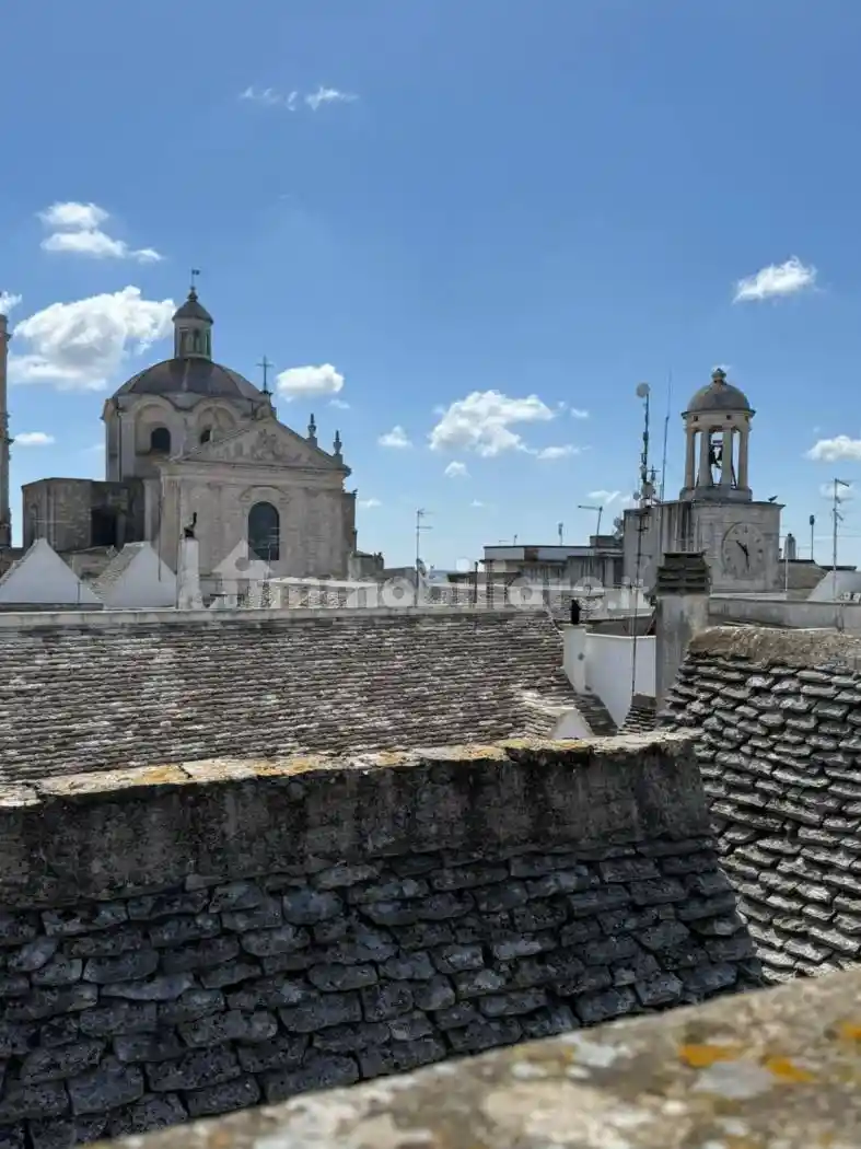 Palazzo - Edificio in vendita a Locorotondo