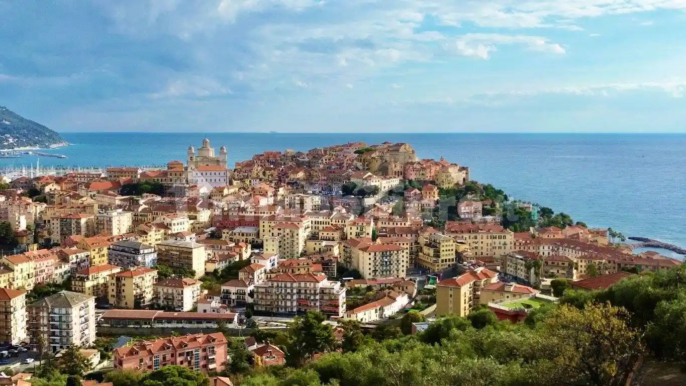 Villa in vendita a Imperia