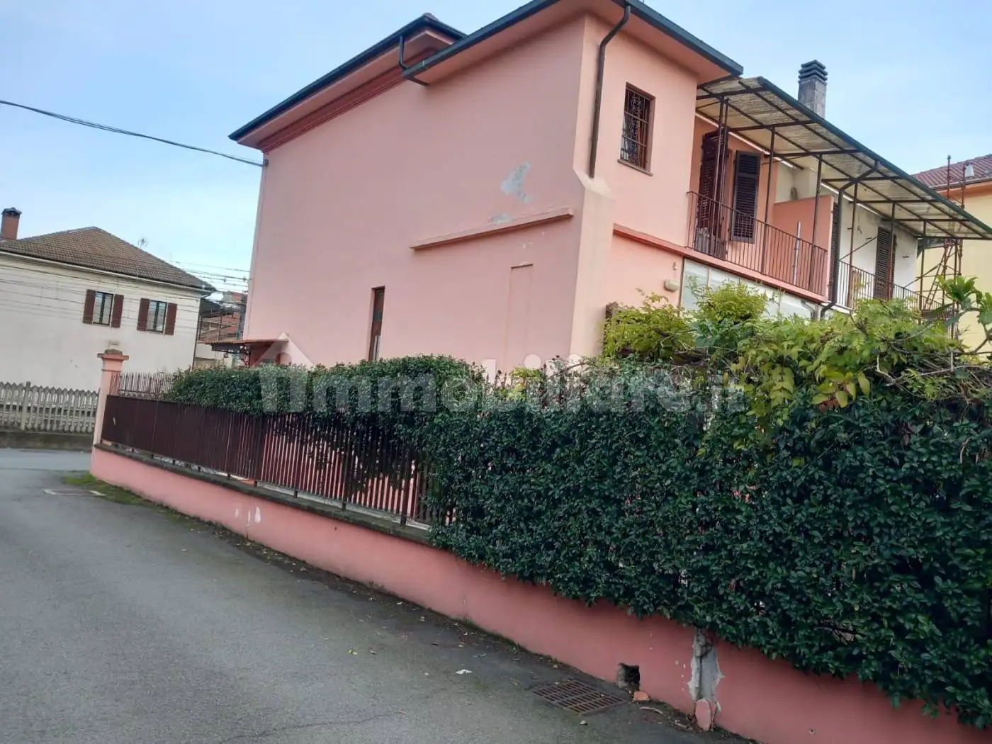 Villa in vendita a Alessandria