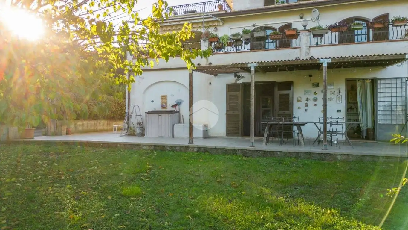 Appartamento in vendita a Imperia