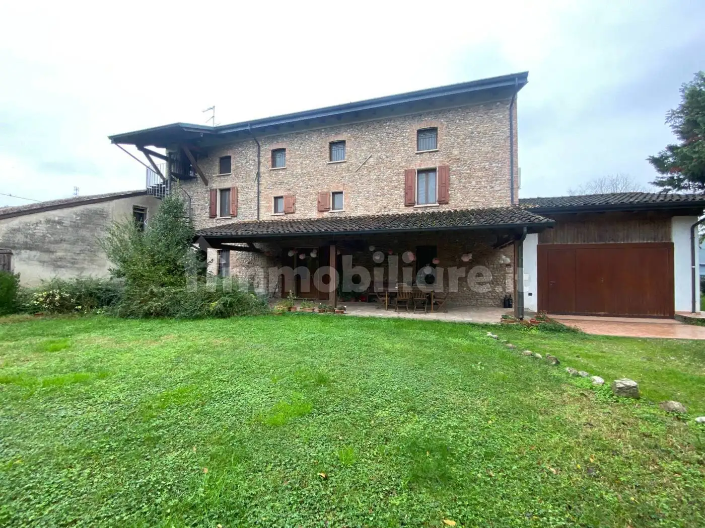 Villa in vendita a Goito