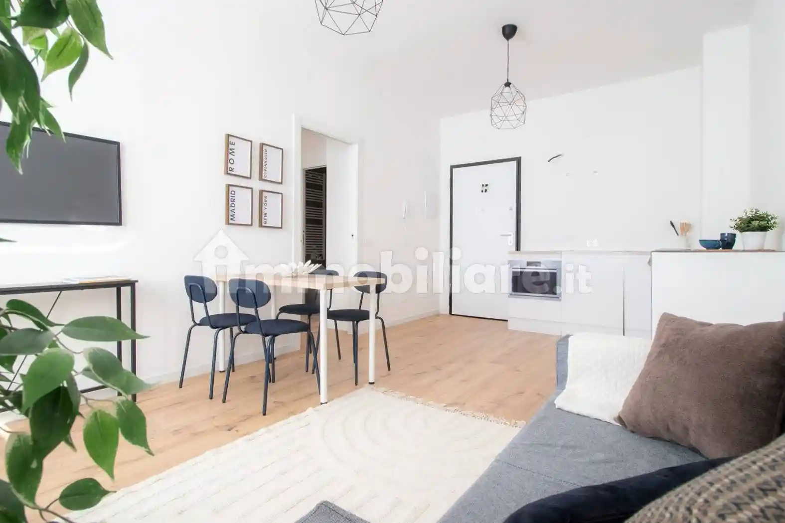 Bilocale viale Evaristo Stefini 2, Maggiolina, Milano - foto 2