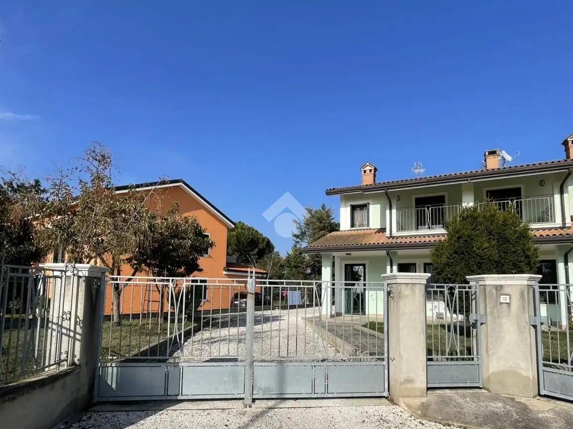 Villa in vendita a Ferrara