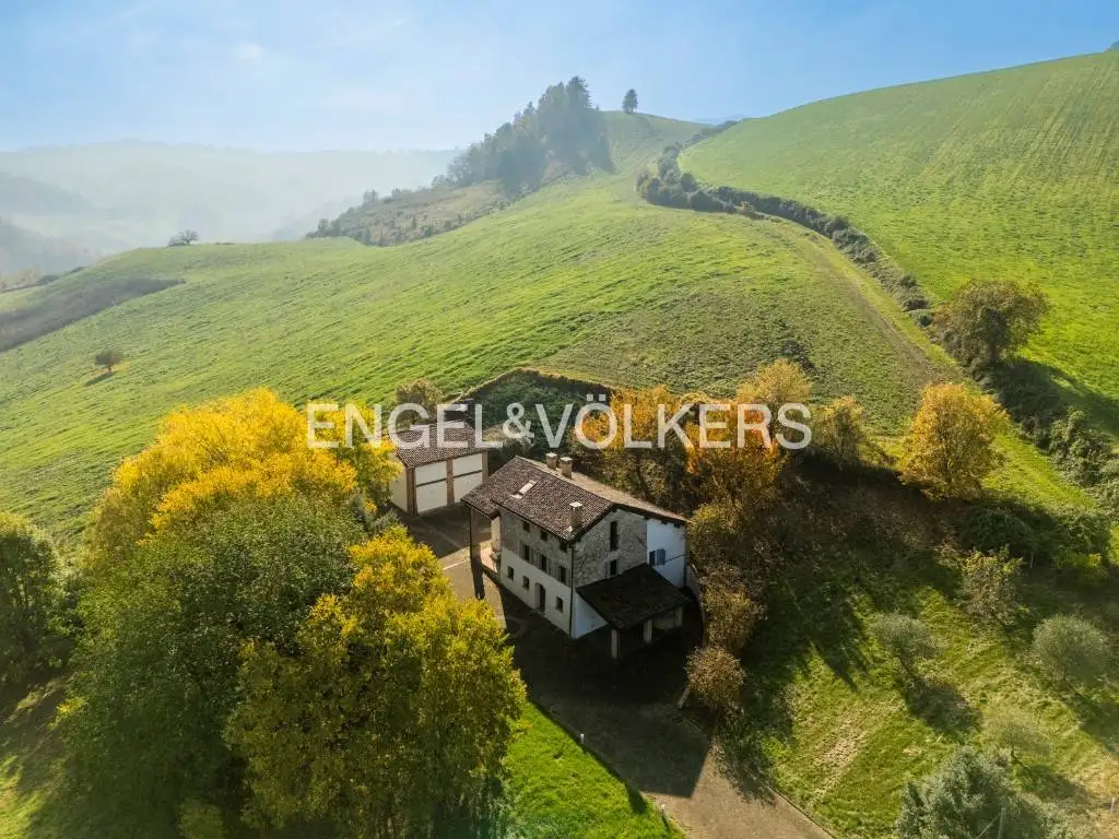 Rustico - Casale in vendita a Felino