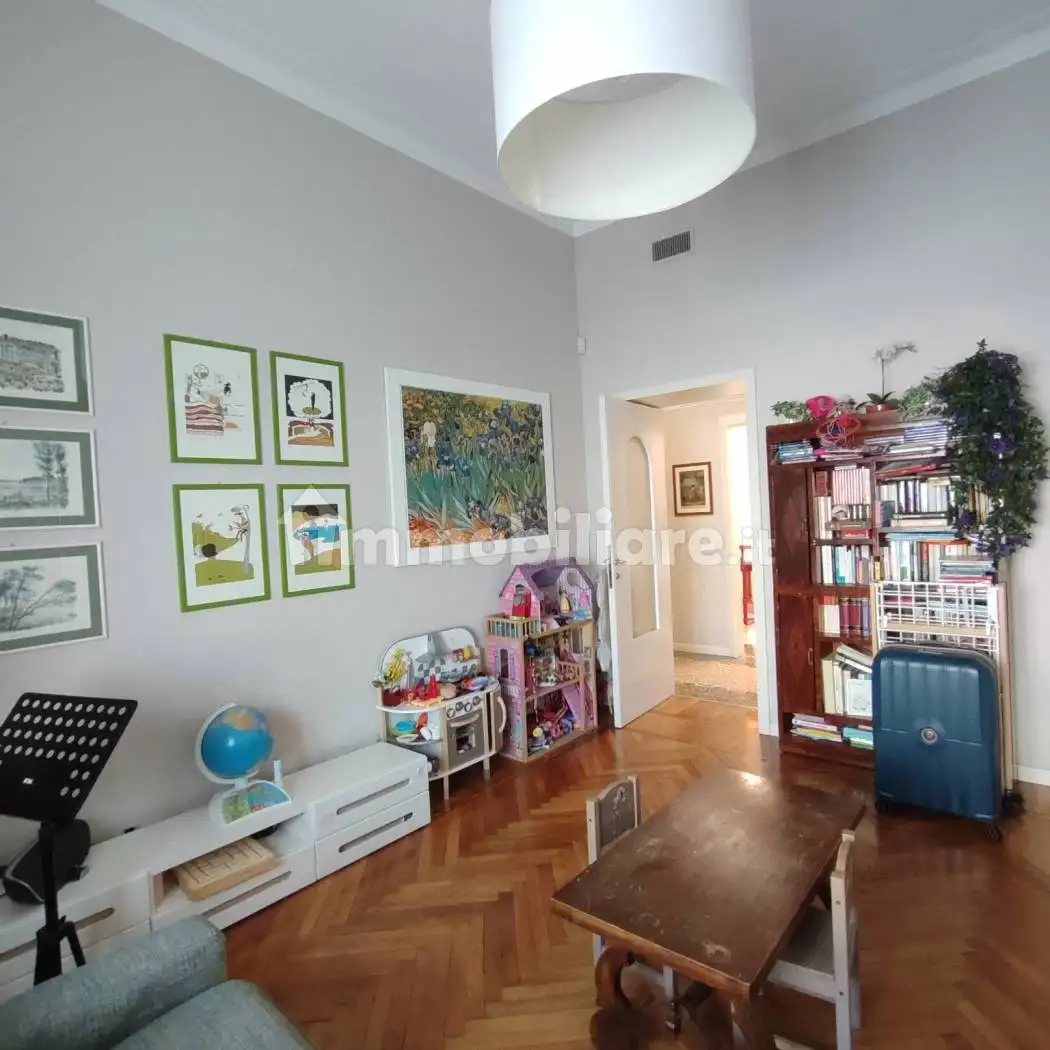 Appartamento in affitto a Pavia