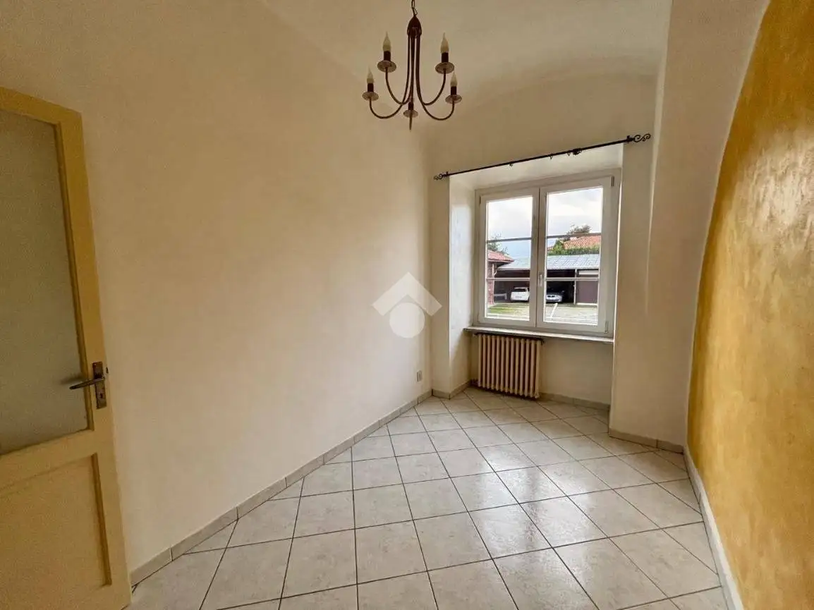 Trilocale Str. Canton Tavolario 4, Centro, Castellamonte - foto 4