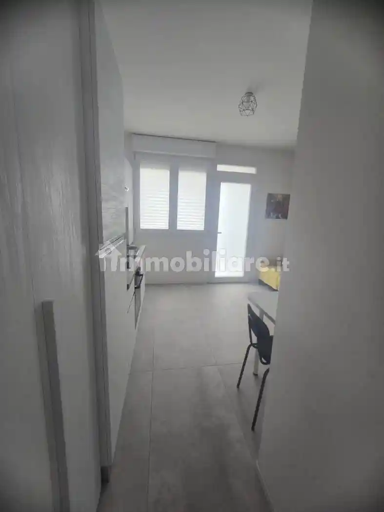 Open space via Edmondo De Amicis 6, San Marone, San Giuseppe, Risorgimento, Civitanova Marche - foto 3