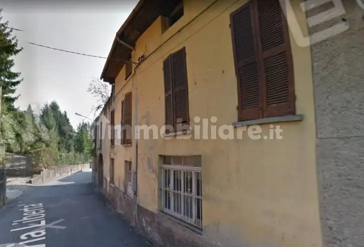 Appartamento in asta a Casalzuigno