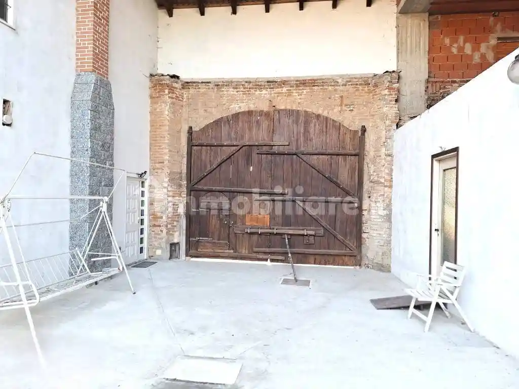 Terratetto plurifamiliare 320 m², buono stato, Lobbi, Alessandria - foto 3