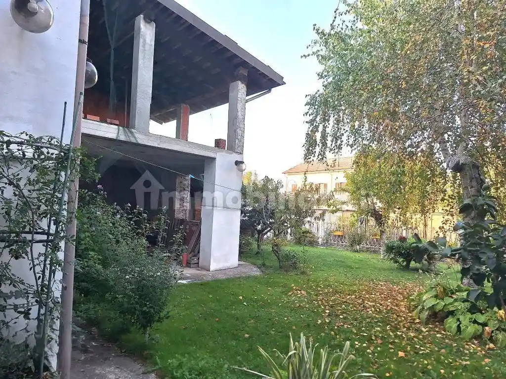 Terratetto plurifamiliare 320 m², buono stato, Lobbi, Alessandria - foto 5