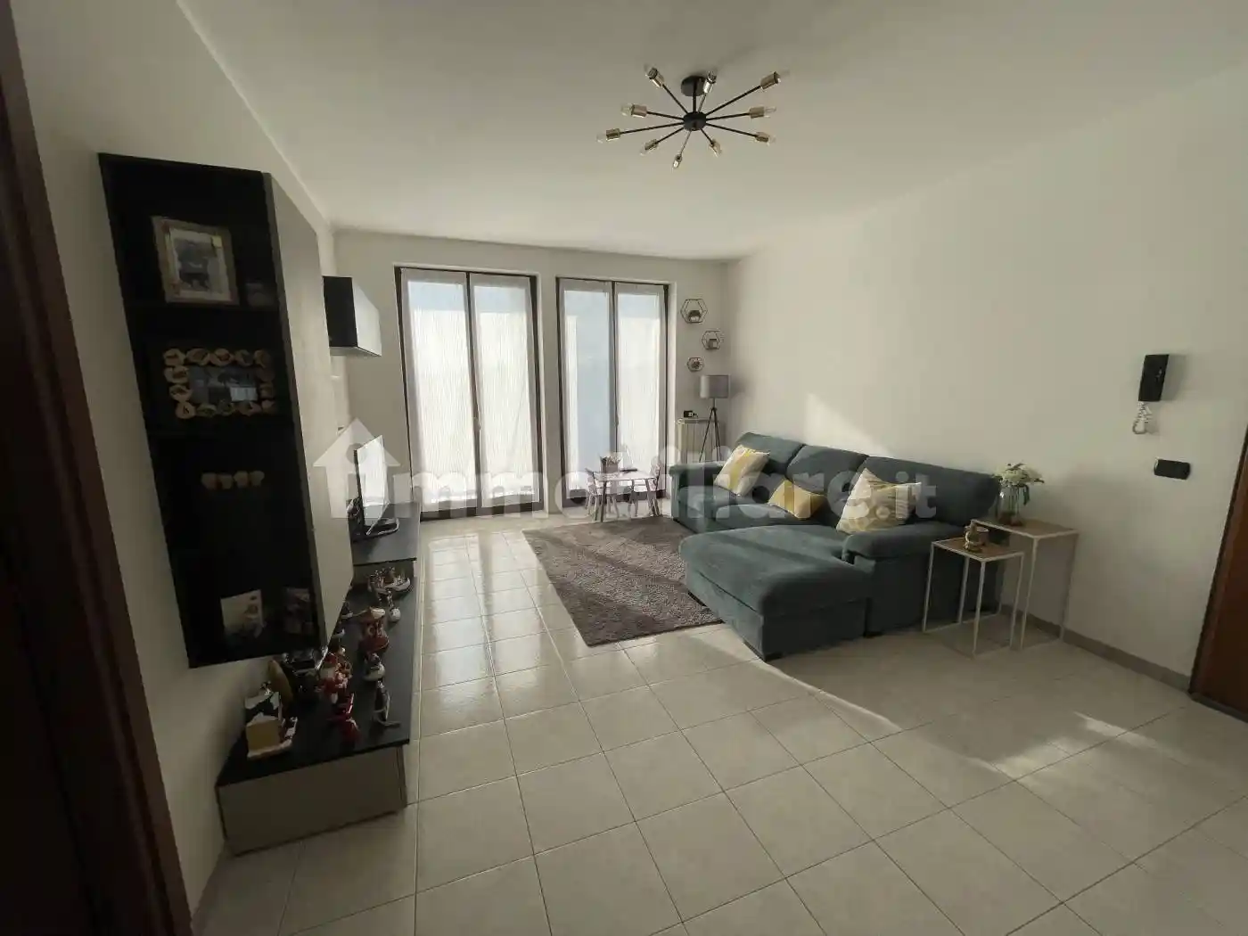 Quadrilocale via Isonzo 1, Centro, Varallo Pombia - foto 5