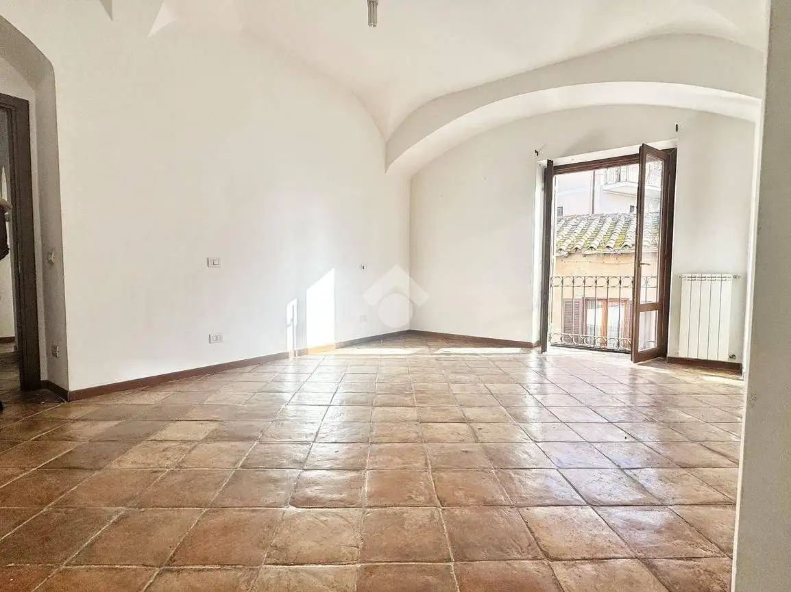 Trilocale Appartamento vicolo DELLE SCALETTE 12, Centro, Anguillara Sabazia - foto 5