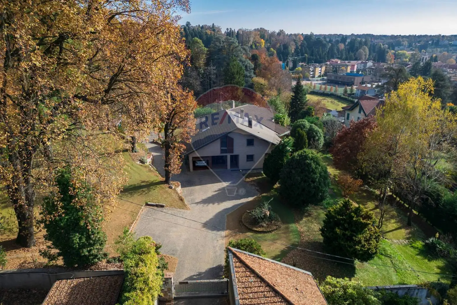 Villa in vendita a Venegono Superiore