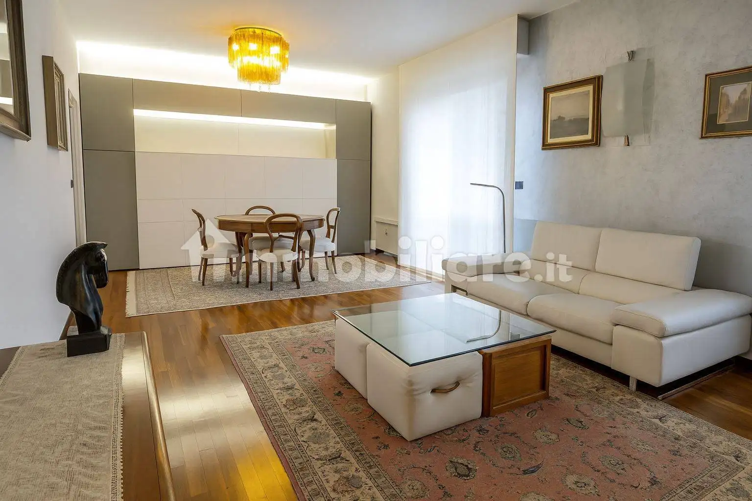 Appartamento in vendita a Bologna