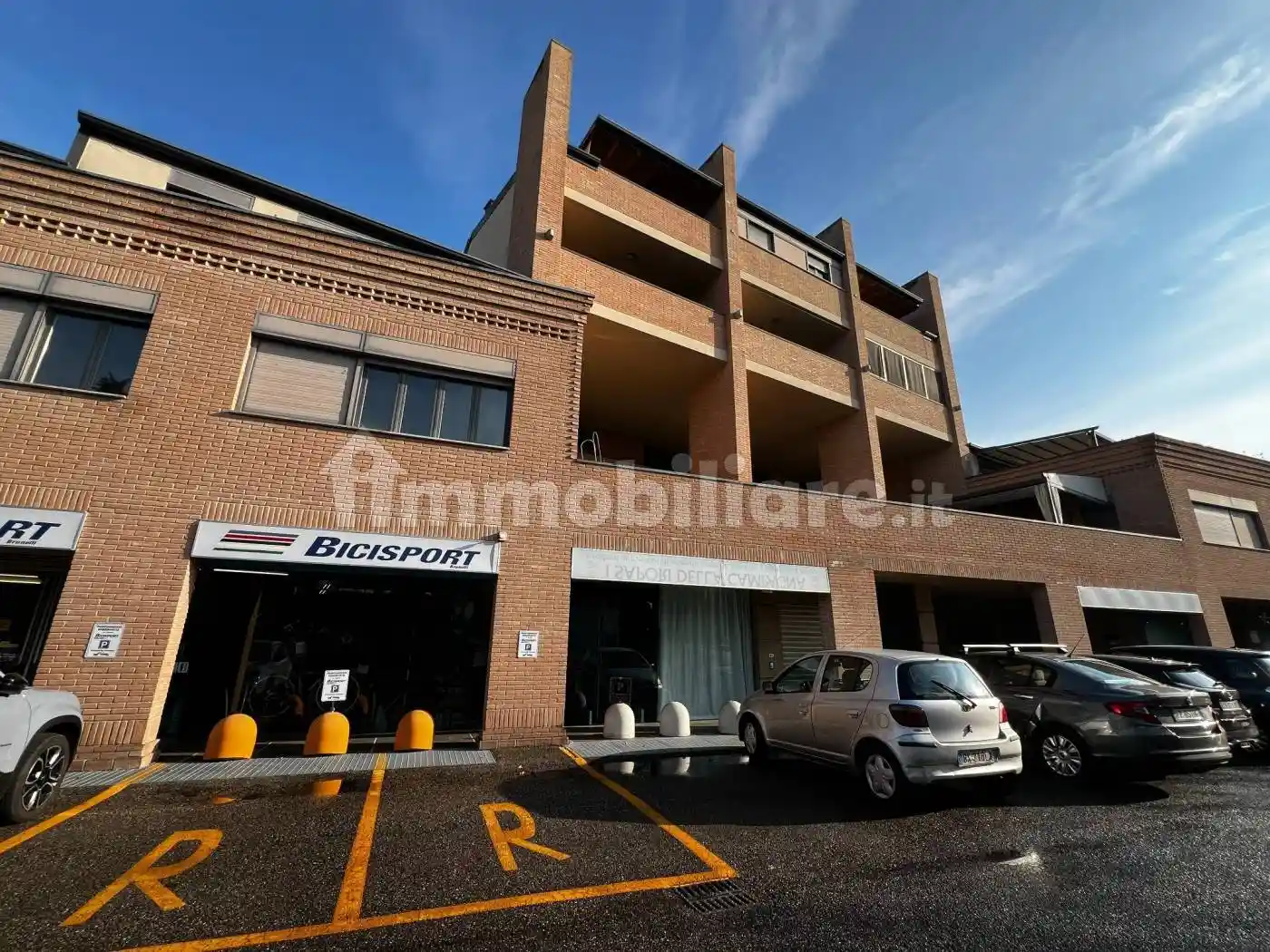 Trilocale via Sempione 60, San Lorenzo, Parabiago - foto 2