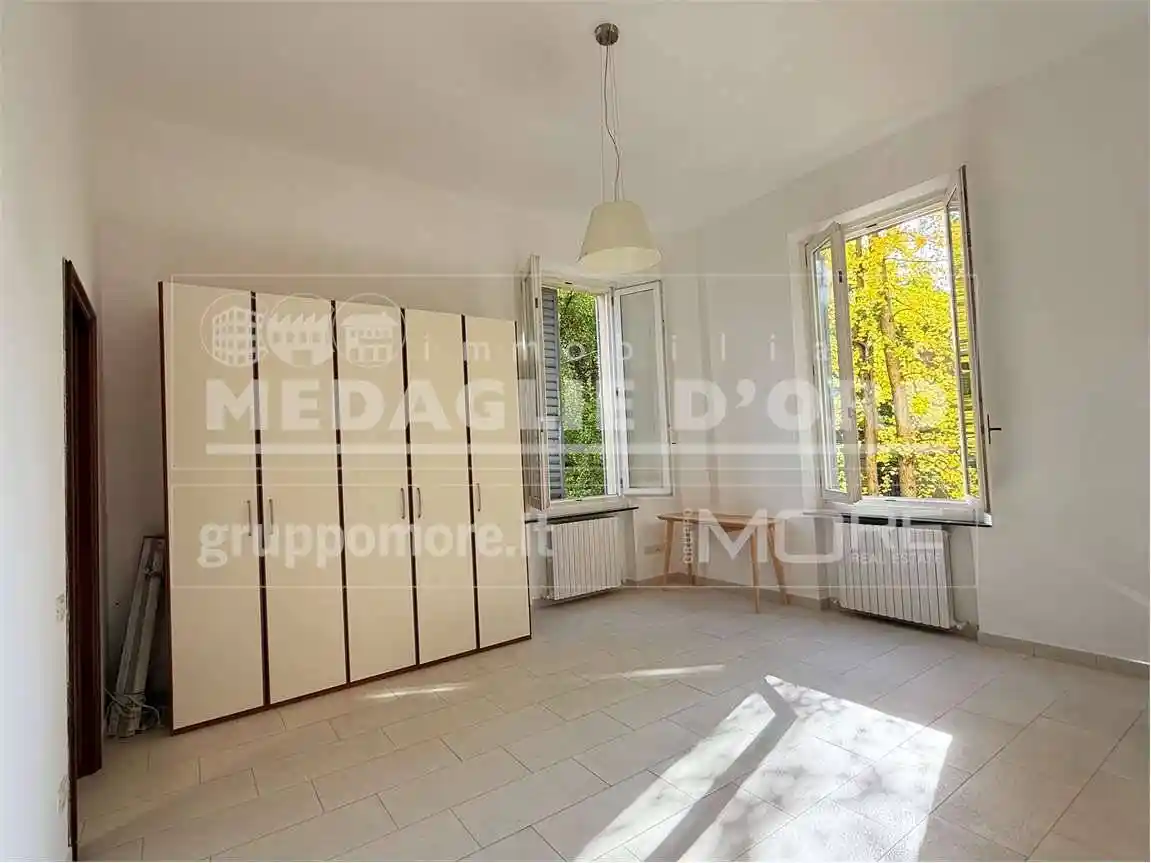 Quadrilocale adiacenze via Andreoli, Viali, Modena - foto 4