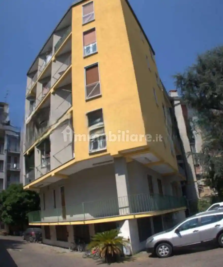 Appartamento all'asta via Pellegrino Rossi 42, Milano - foto 2