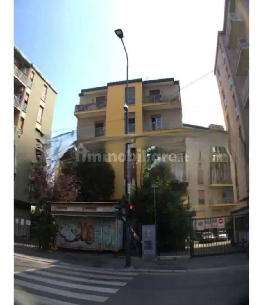 Appartamento all'asta via Pellegrino Rossi 42, Milano - foto 3