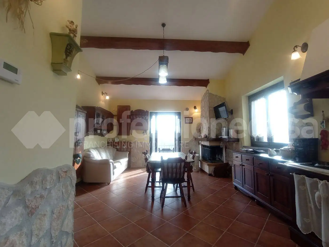 Trilocale via Sant'Elena, snc, Ateleta - foto 2