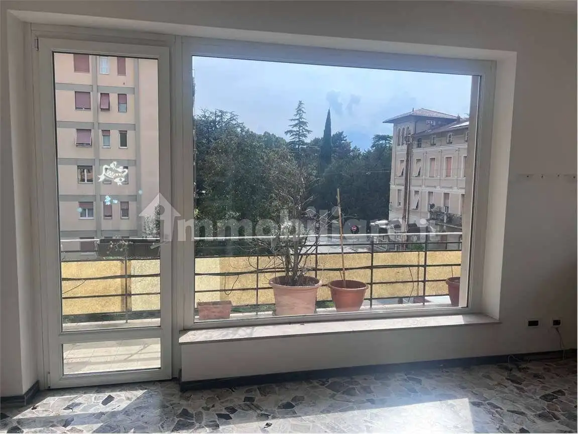 Palazzo - Edificio in vendita a Rovereto